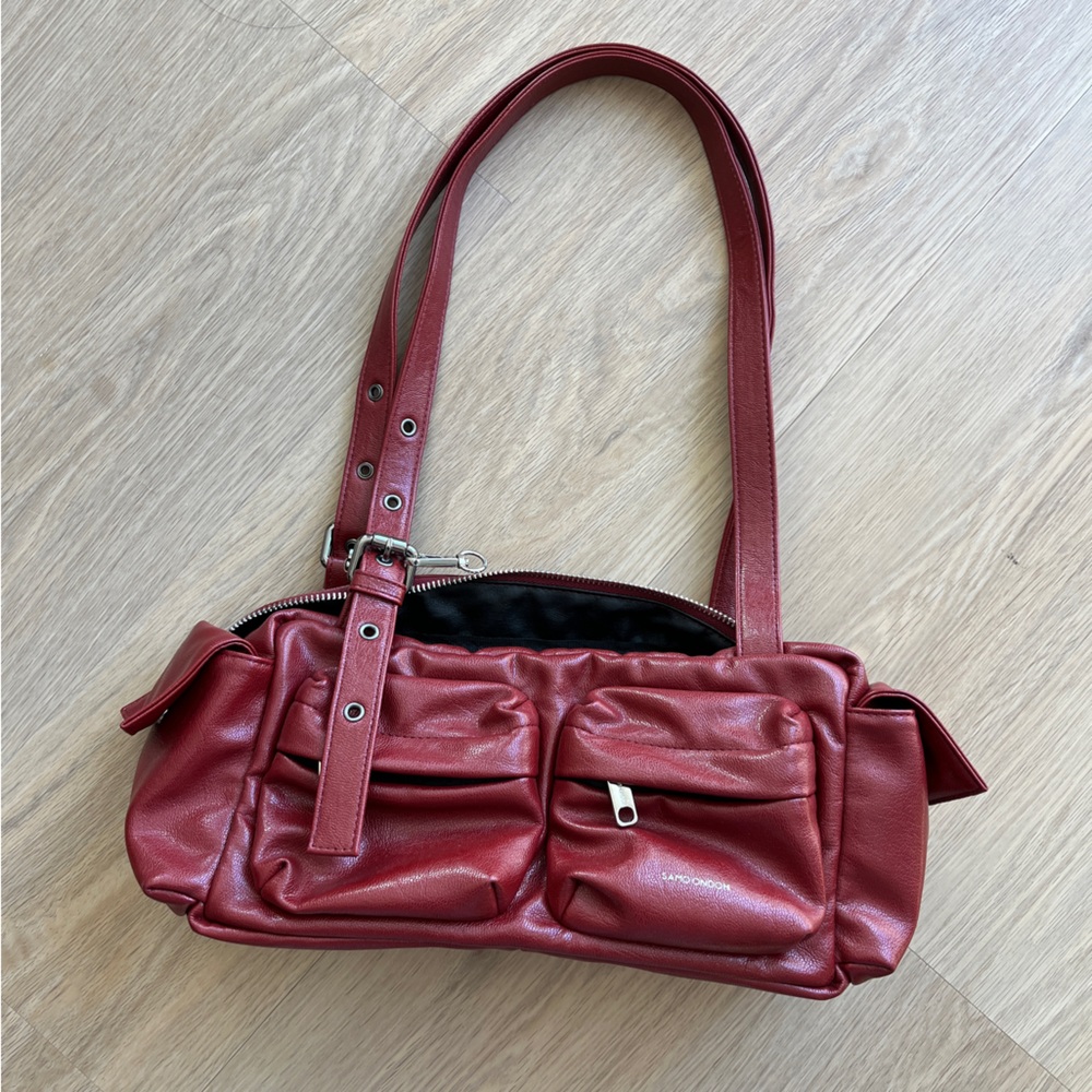 Samo Ondoh Pocket Utility Bag in Red